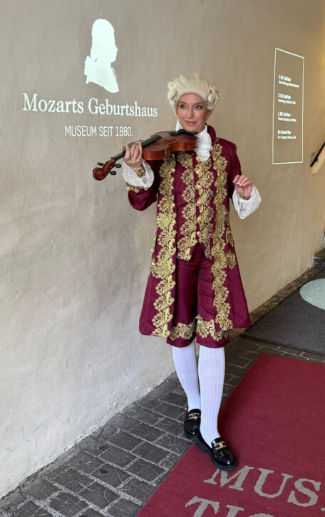 SALZBURG CITY OF MOZART SALZBURG INFO visual data 4